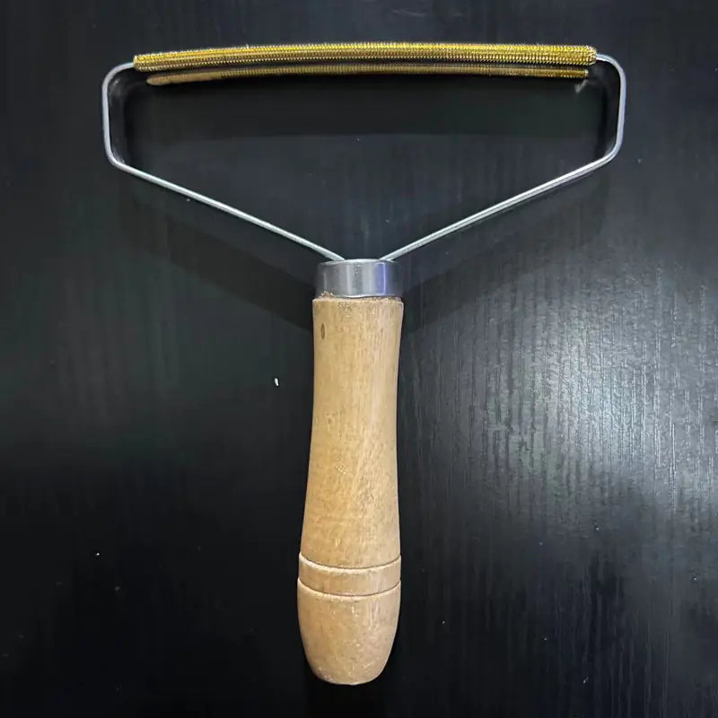 Quitapelusas Manual con Mango de Madera y Punta de Cobre - tidovo