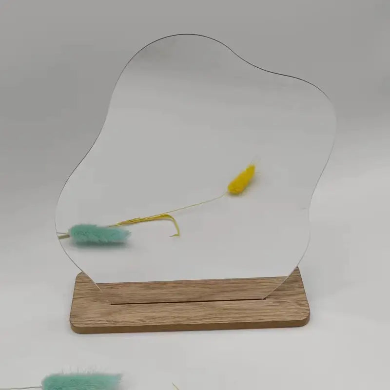 Espejo Irregular con Soporte de Madera - tidovo